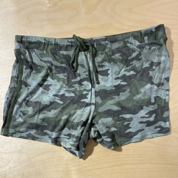 Lucky Brand Camouflage Print Shorts XL (HS) - Picture 1 of 8
